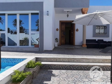 L 231 -                            Vente
                           Villa avec piscine Djerba